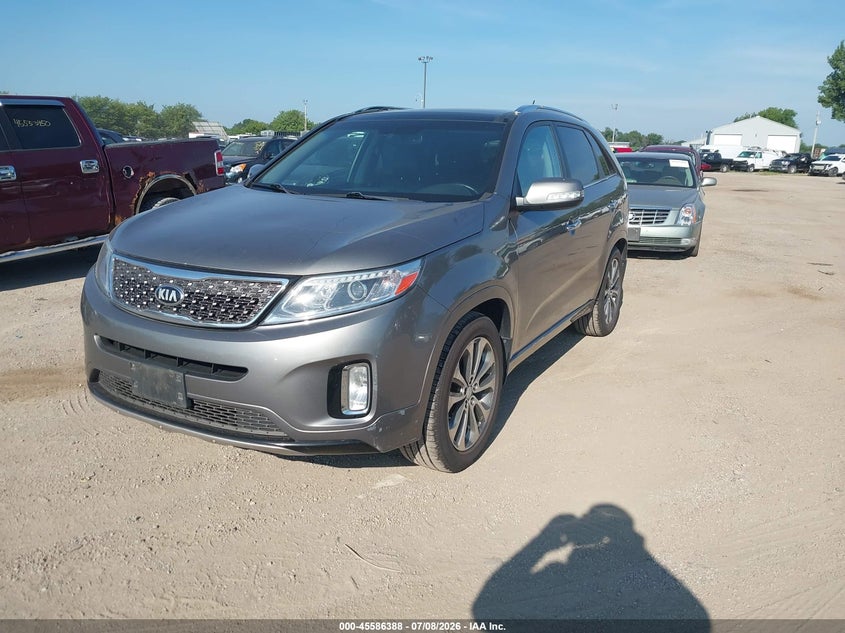 2015 Kia Sorento VIN 5XYKW4A72FG645732 IAAI salvage auction — NORMAL WEAR, Regular Certificate (Iowa), sold $1,100 on 2026-07-29 (photo 2)