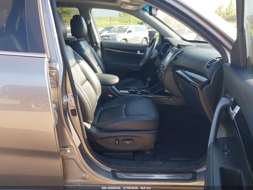 2015 Kia Sorento VIN 5XYKW4A72FG645732 IAAI salvage auction — NORMAL WEAR, Regular Certificate (Iowa), sold $1,100 on 2026-07-29 (photo 5)