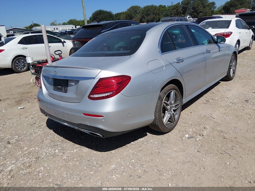 2019 Mercedes-benz E-klasse VIN WDDZF4JBXKA496621 IAAI salvage auction — RIGHT FRONT, Wait Title, sold $7,200 on 2026-08-14 (photo 4)