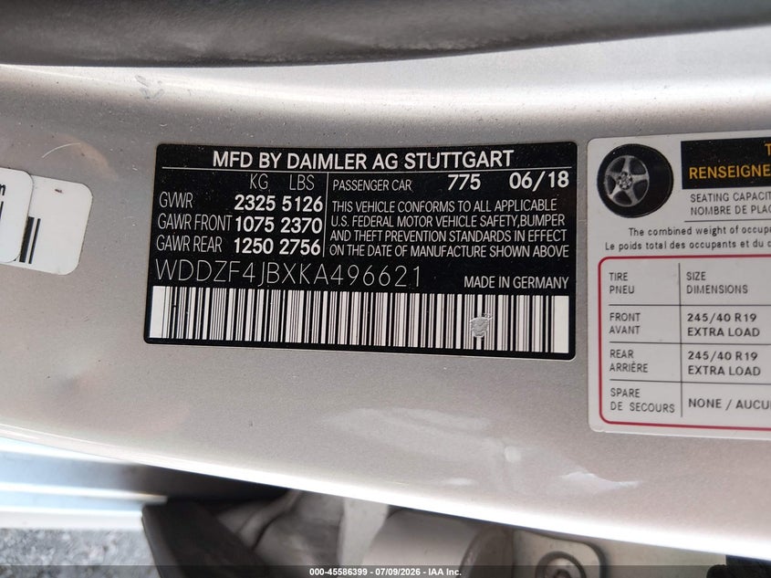 2019 Mercedes-benz E-klasse VIN WDDZF4JBXKA496621 IAAI salvage auction — RIGHT FRONT, Wait Title, sold $7,200 on 2026-08-14 (photo 9)