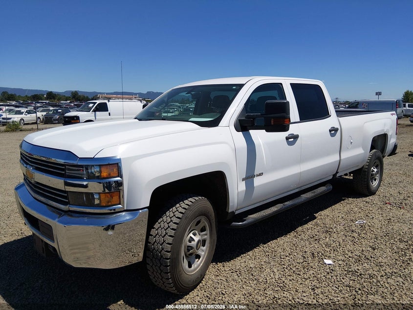 2017 Chevrolet Silverado VIN 1GC4KYCG5HF218009 IAAI salvage auction — NORMAL WEAR, Sf97 (Oregon), sold $5,100 on 2026-07-29 (photo 2)