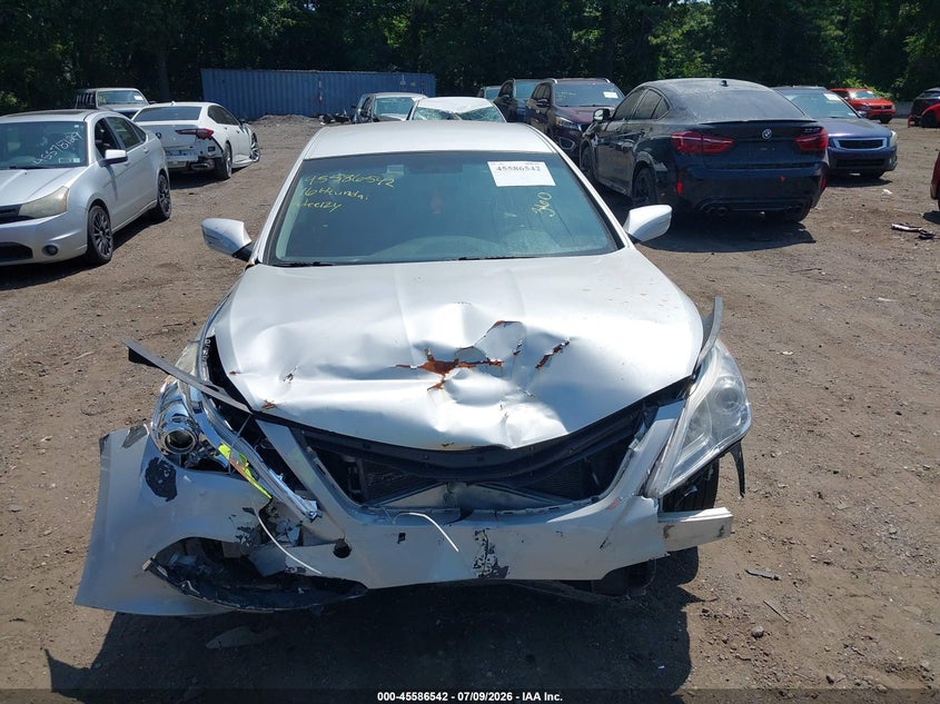 2016 Hyundai Azera VIN KMHFG4JG1GA555208 IAAI salvage auction — NORMAL WEAR, Clear (New Jersey), sold $1,200 on 2026-07-28 (photo 6)