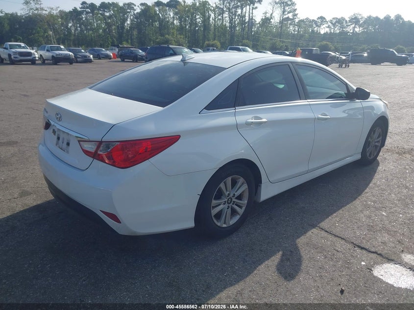 2014 Hyundai Sonata VIN 5NPEB4ACXEH885043 IAAI salvage auction — NORMAL WEAR, Clear (Florida), sold $325 on 2026-07-28 (photo 4)