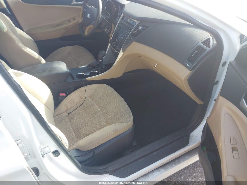 2014 Hyundai Sonata VIN 5NPEB4ACXEH885043 IAAI salvage auction — NORMAL WEAR, Clear (Florida), sold $325 on 2026-07-28 (photo 5)