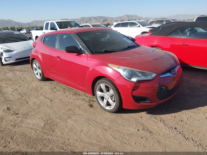 2013 Hyundai Veloster VIN KMHTC6AD0DU105737 IAAI salvage auction — NORMAL WEAR, Clear-Dealer Only (Arizona), sold $325 on 2026-07-28 (photo 1)