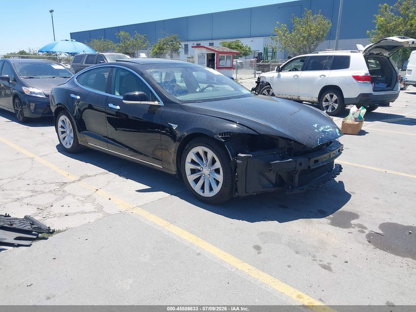 2017 Tesla Model s VIN 5YJSA1E22HF191679 IAAI salvage auction — REAR END, Salvage Title, sold $7,100 on 2026-08-03 (photo 1)