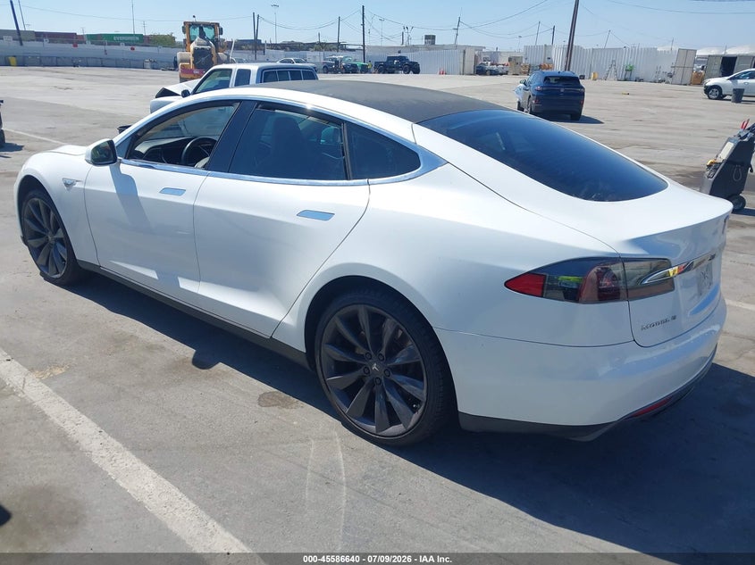 2013 Tesla Model s VIN 5YJSA1CN9DFP23016 IAAI salvage auction — FRONT END, Salvage Title, sold $2,700 on 2026-07-22 (photo 3)