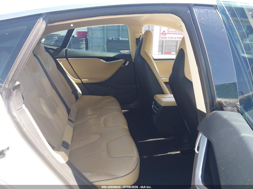 2013 Tesla Model s VIN 5YJSA1CN9DFP23016 IAAI salvage auction — FRONT END, Salvage Title, sold $2,700 on 2026-07-22 (photo 8)