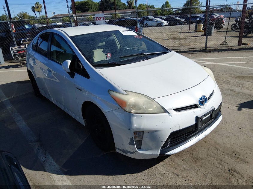 2014 Toyota Prius VIN JTDKN3DU8E1737165 IAAI salvage auction — RIGHT REAR, Clear - Dealer Only (California), sold $3,350 on 2026-07-14 (photo 1)