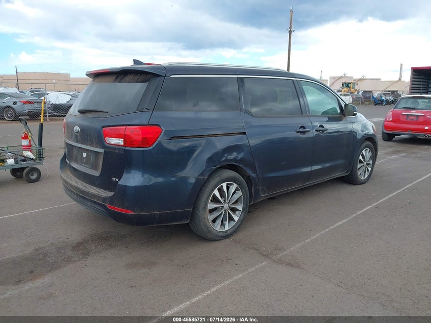 2016 Kia SEDONA VIN KNDMC5C12G6169762 IAAI salvage auction — NORMAL WEAR, Clear (Hawaii), sold $425 on 2026-07-28 (photo 4)