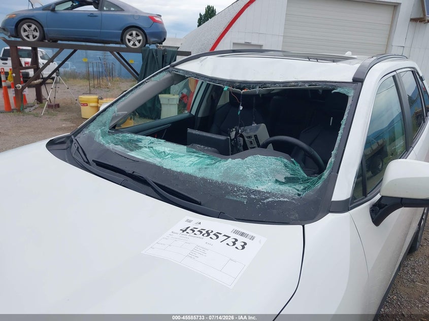 2022 Toyota Rav 4 VIN 2T3A1RFV6NW257322 IAAI salvage auction — ROOF, Salvage (Montana), sold $13,200 on 2026-08-22 (photo 6)