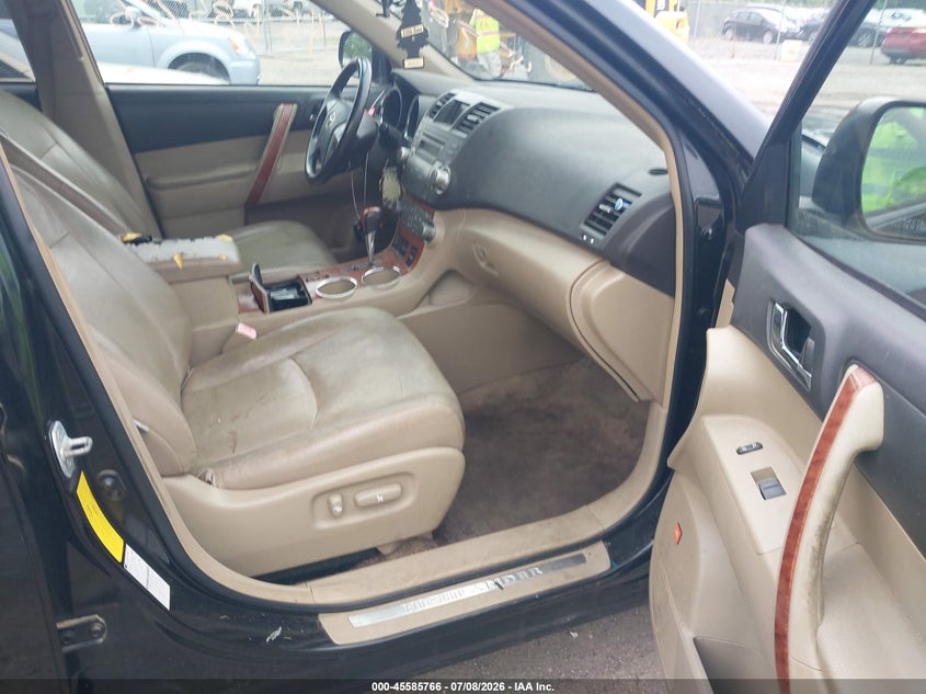 2008 Toyota Highlander VIN JTEES42A282096089 IAAI salvage auction — NORMAL WEAR, Clear (Virginia), sold $2,450 on 2026-07-24 (photo 5)
