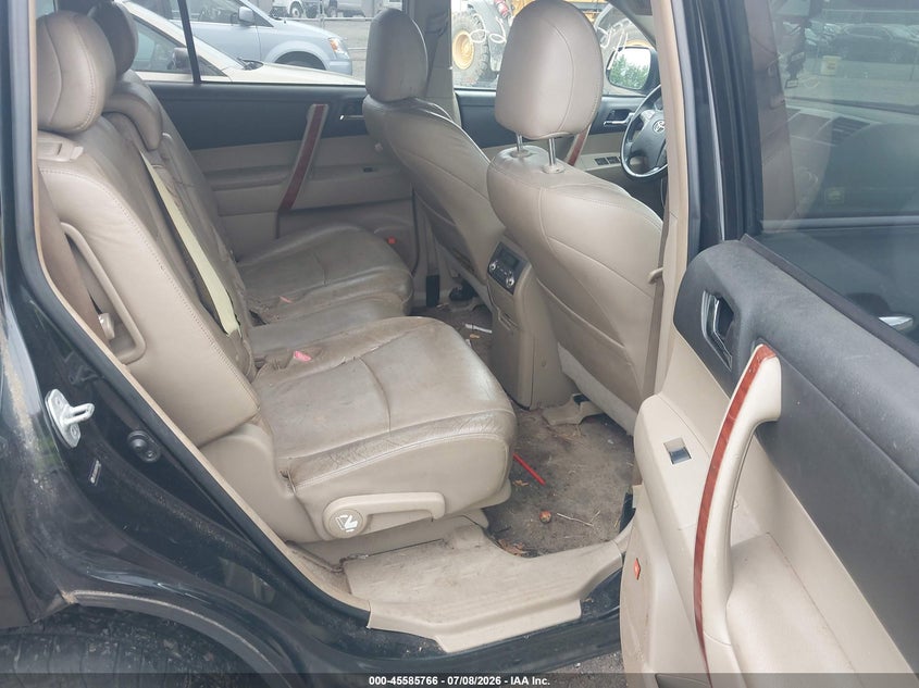 2008 Toyota Highlander VIN JTEES42A282096089 IAAI salvage auction — NORMAL WEAR, Clear (Virginia), sold $2,450 on 2026-07-24 (photo 8)