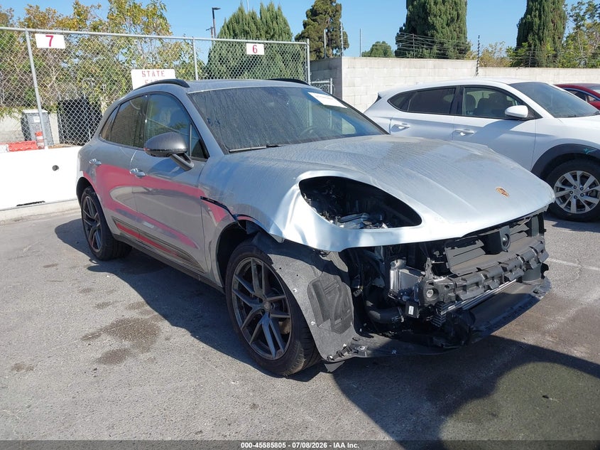 2025 Porsche Macan VIN WP1AA2A58SLB06817 — IAAI salvage auction photo
