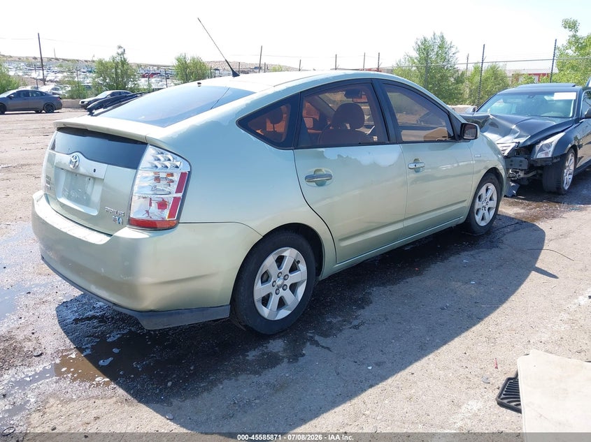 2006 Toyota Prius VIN JTDKB20U063135231 IAAI salvage auction — NORMAL WEAR, Clear (New Mexico), sold $350 on 2026-07-29 (photo 4)