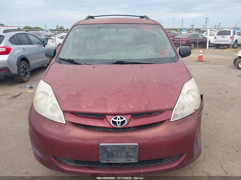 2007 Toyota Sienna VIN 5TDZK23CX7S012618 IAAI salvage auction — NORMAL WEAR, Clear - Dealer Only (California), sold $625 on 2026-07-22 (photo 6)