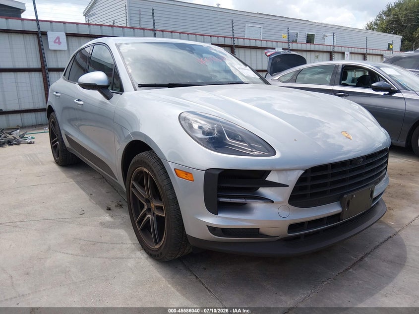 2021 Porsche Macan VIN WP1AB2A57MLB31059 — IAAI salvage auction photo
