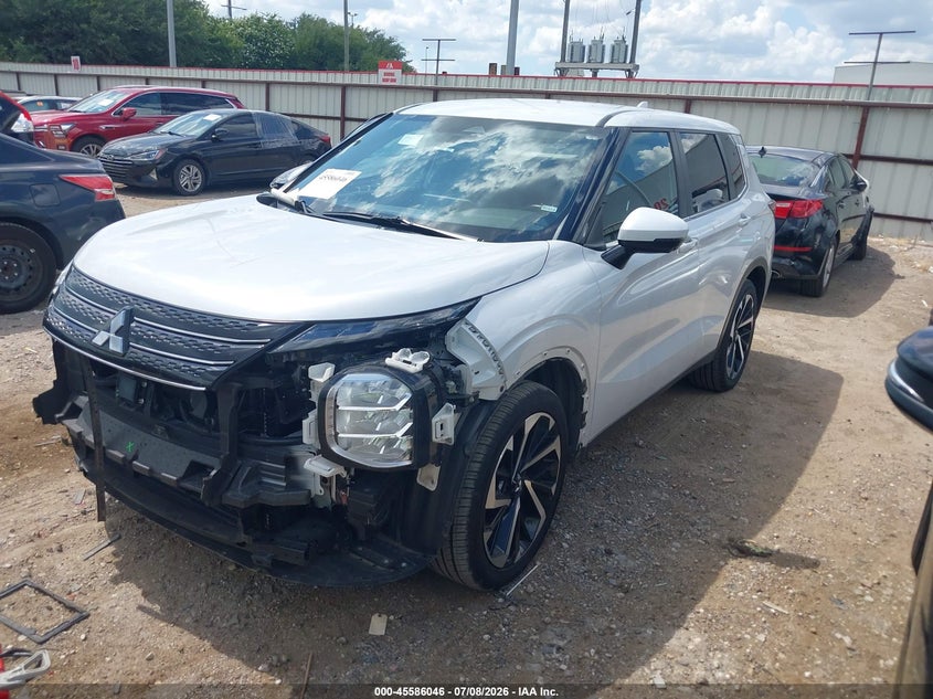 2024 Mitsubishi Outlander VIN JA4J4VA83RZ071268 IAAI salvage auction — FRONT END, Salvage Title, sold $13,200 on 2026-07-16 (photo 2)