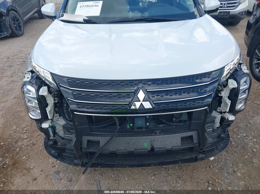 2024 Mitsubishi Outlander VIN JA4J4VA83RZ071268 IAAI salvage auction — FRONT END, Salvage Title, sold $13,200 on 2026-07-16 (photo 6)