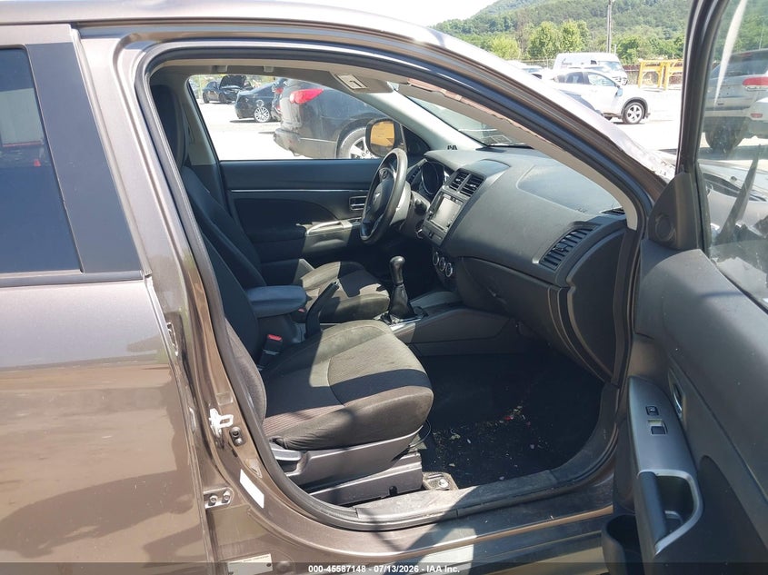 2018 Mitsubishi Outlander VIN JA4AP3AU7JU016722 IAAI salvage auction — FRONT END, Salvage (Pennsylvania), sold $1,600 on 2026-07-29 (photo 5)