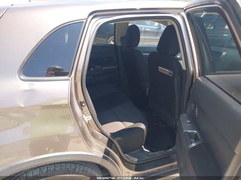 2018 Mitsubishi Outlander VIN JA4AP3AU7JU016722 IAAI salvage auction — FRONT END, Salvage (Pennsylvania), sold $1,600 on 2026-07-29 (photo 8)