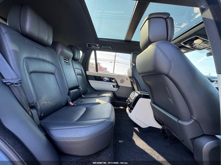 2019 Land rover RANGE ROVER VIN SALGS5RE3KA541540 IAAI salvage auction — UNKNOWN, Clear (Massachusetts), sold $12,250 on 2026-07-29 (photo 6)