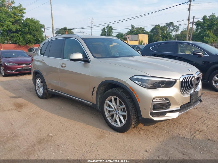 2019 BMW X5 VIN 5UXCR6C50KLL61001 — IAAI salvage auction photo