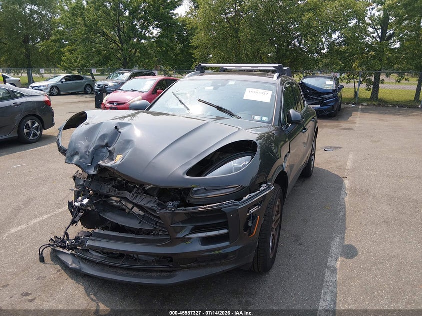 2021 Porsche Macan VIN WP1AA2A55MLB05093 IAAI salvage auction — FRONT END, Wait Title, sold $2,575 on 2026-08-17 (photo 2)
