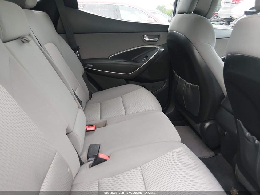 2018 Hyundai Santa fe VIN 5XYZT3LB2JG565083 IAAI salvage auction — UNKNOWN, Salvage Title, sold $2,550 on 2026-07-30 (photo 8)