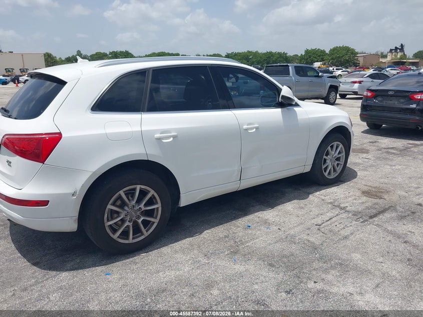 2012 Audi Q5 VIN WA1CFAFP1CA138628 IAAI salvage auction — NORMAL WEAR, Clear (Florida), sold $500 on 2026-07-30 (photo 4)