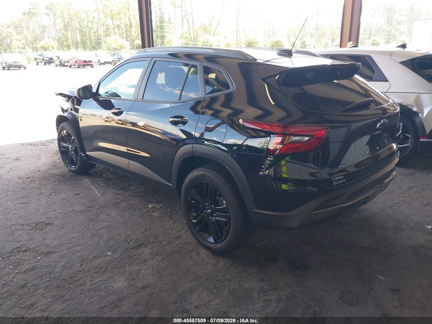 2025 Chevrolet Trax VIN KL77LKEP4SC277823 IAAI salvage auction — FRONT END, Rebuildable (Florida), sold $5,700 on 2026-07-28 (photo 3)