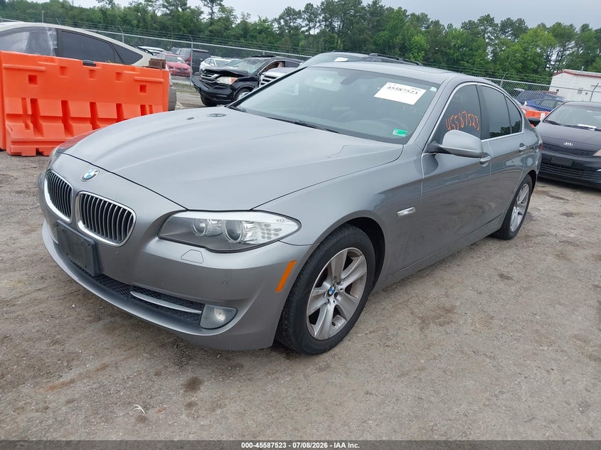 2013 BMW 5 series VIN WBAXG5C59DD232042 IAAI salvage auction — NORMAL WEAR, Clear (Virginia), sold $1,100 on 2026-07-24 (photo 2)