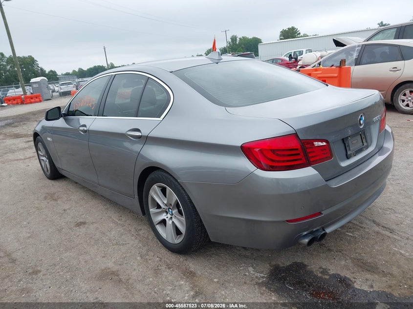 2013 BMW 5 series VIN WBAXG5C59DD232042 IAAI salvage auction — NORMAL WEAR, Clear (Virginia), sold $1,100 on 2026-07-24 (photo 3)