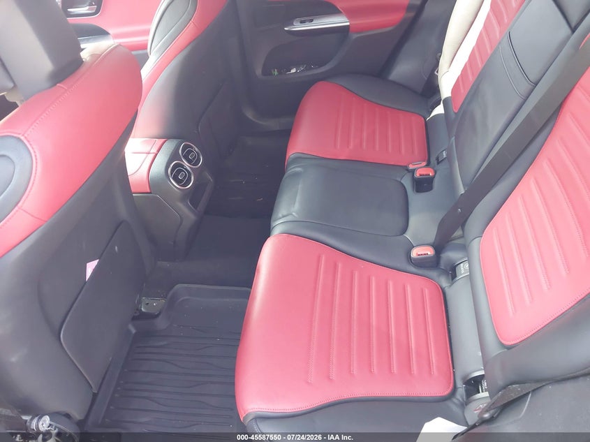 2024 Mercedes-benz Glc class VIN W1NKJ4HB0RF133377 IAAI salvage auction — FRONT END, Wait Title, sold $27,400 on 2026-08-24 (photo 8)