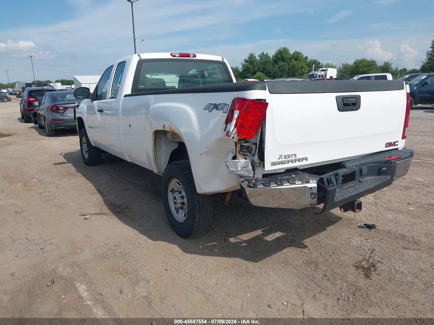 2009 Gmc SIERRA VIN 1GTHK49K49E134275 IAAI salvage auction — REAR END, Salvage (Iowa), sold $1,550 on 2026-07-29 (photo 3)