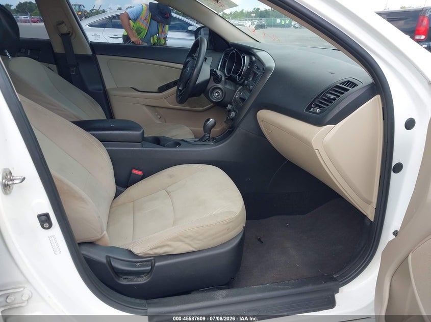 2013 Kia Optima VIN KNAGM4A74D5304234 IAAI salvage auction — UNKNOWN, Clear (Florida), sold $500 on 2026-07-29 (photo 5)
