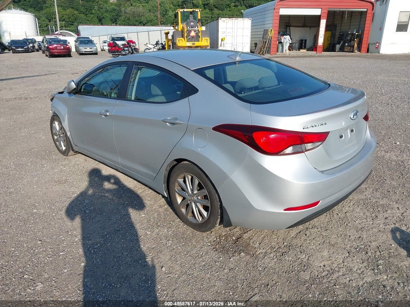 2015 Hyundai Elantra VIN KMHDH4AE2FU438205 IAAI salvage auction — LEFT FRONT, Salvage (Pennsylvania), sold $1,050 on 2026-07-28 (photo 3)