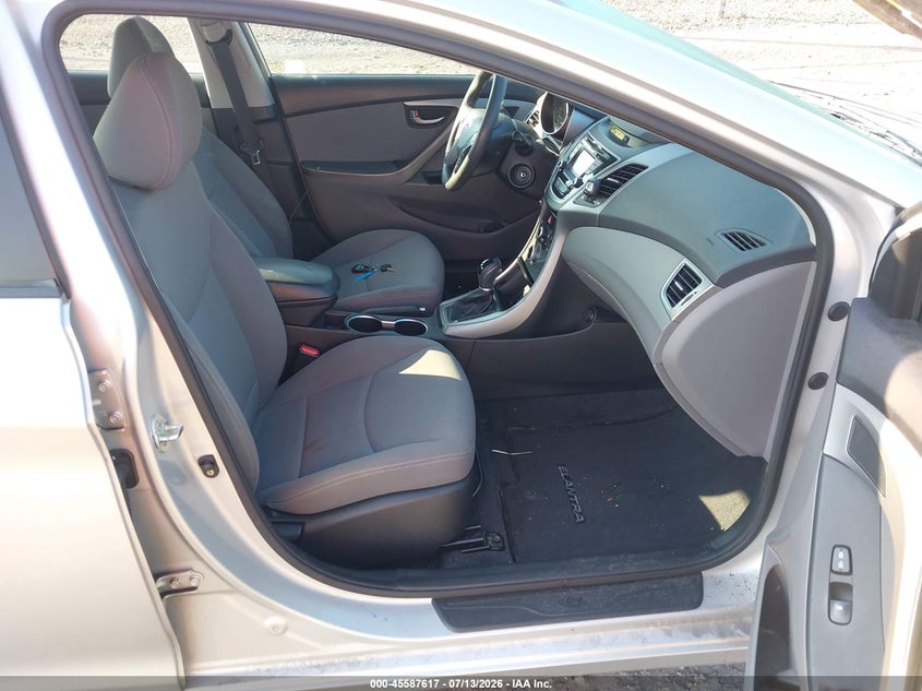 2015 Hyundai Elantra VIN KMHDH4AE2FU438205 IAAI salvage auction — LEFT FRONT, Salvage (Pennsylvania), sold $1,050 on 2026-07-28 (photo 5)