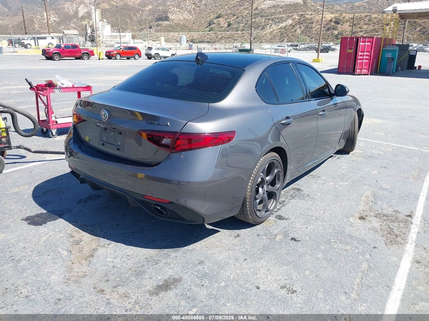 2019 Alfa romeo Giulia VIN ZARFANBN7K7620681 IAAI salvage auction — FRONT END, Salvage Title, sold $7,700 on 2026-08-16 (photo 4)