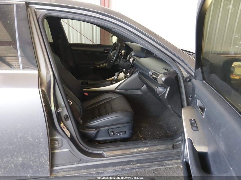 2015 Lexus Is VIN JTHBE1D26F5016337 IAAI salvage auction — NORMAL WEAR, Clear - Dealer Only (California), sold $4,500 on 2026-07-28 (photo 5)