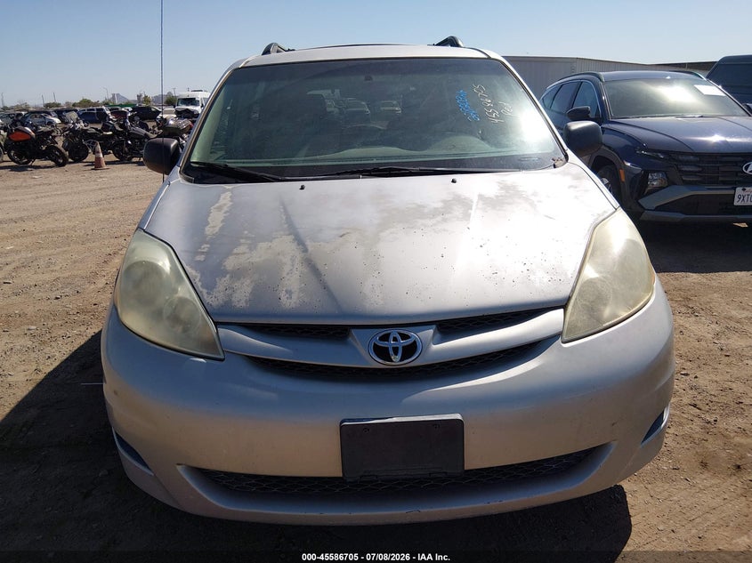 2007 Toyota Sienna VIN 5TDZK23C27S043619 IAAI salvage auction — NORMAL WEAR, Restored (Arizona), sold $350 on 2026-07-28 (photo 6)
