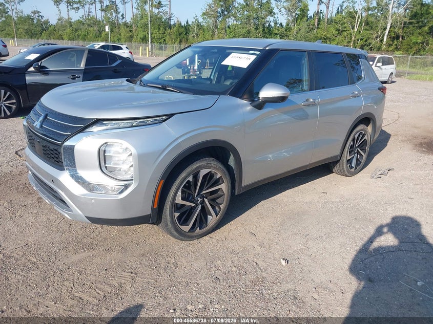2022 Mitsubishi Outlander VIN JA4J3UA81NZ043721 IAAI salvage auction — NORMAL WEAR, Clear (Florida), sold $7,400 on 2026-07-14 (photo 2)