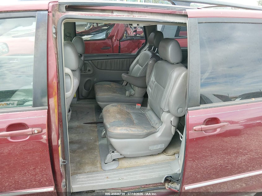 2005 Toyota Sienna VIN 5TDZA22C25S384200 IAAI salvage auction — NORMAL WEAR, Clear (Arkansas), sold $450 on 2026-07-30 (photo 8)