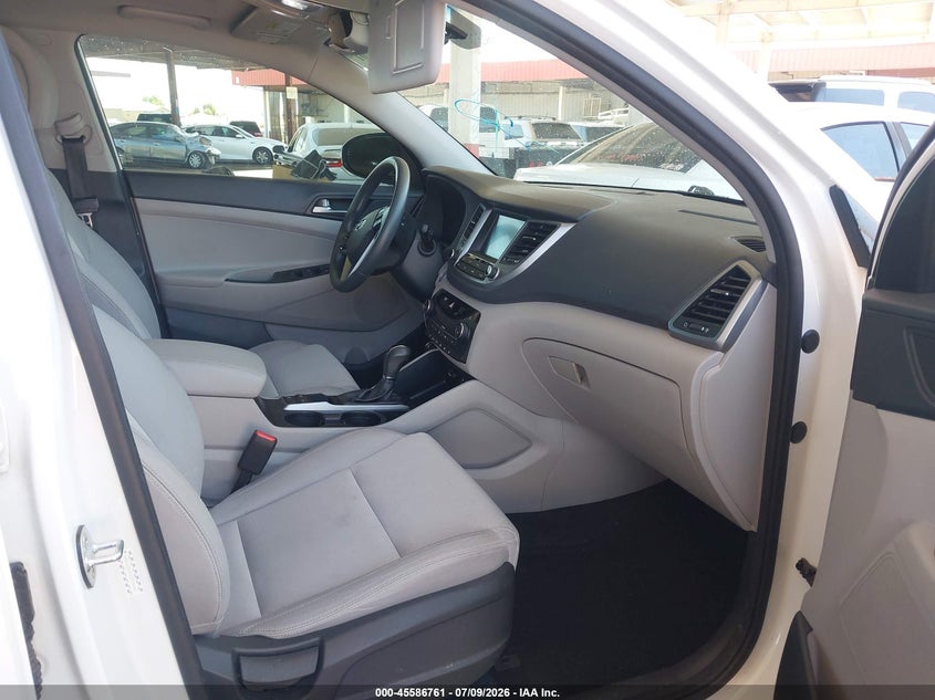2018 Hyundai Tucson VIN KM8J33A27JU703694 IAAI salvage auction — NORMAL WEAR, Clear (Arizona), sold $4,050 on 2026-07-28 (photo 5)
