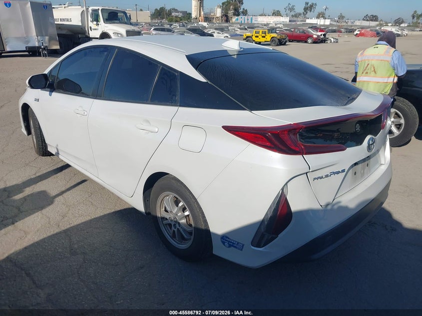 2021 Toyota Prius VIN JTDKAMFP0M3167609 IAAI salvage auction — RIGHT SIDE, Salvage (California), sold $5,100 on 2026-07-29 (photo 3)
