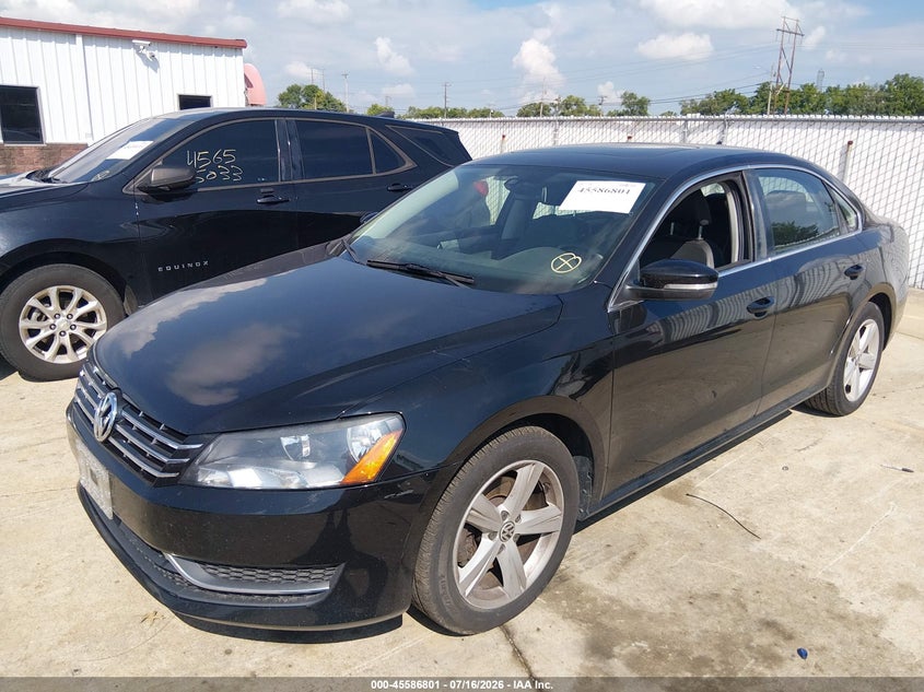 2013 Volkswagen Passat VIN 1VWBN7A37DC044560 IAAI salvage auction — NORMAL WEAR, Clear (Illinois), sold $1,000 on 2026-09-01 (photo 2)