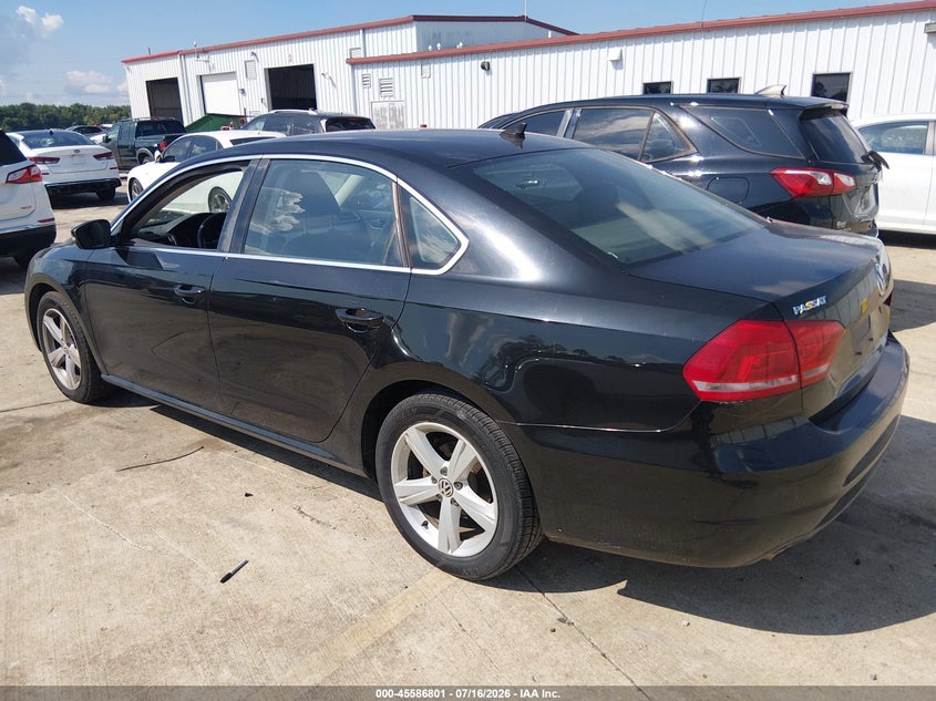 2013 Volkswagen Passat VIN 1VWBN7A37DC044560 IAAI salvage auction — NORMAL WEAR, Clear (Illinois), sold $1,000 on 2026-09-01 (photo 3)