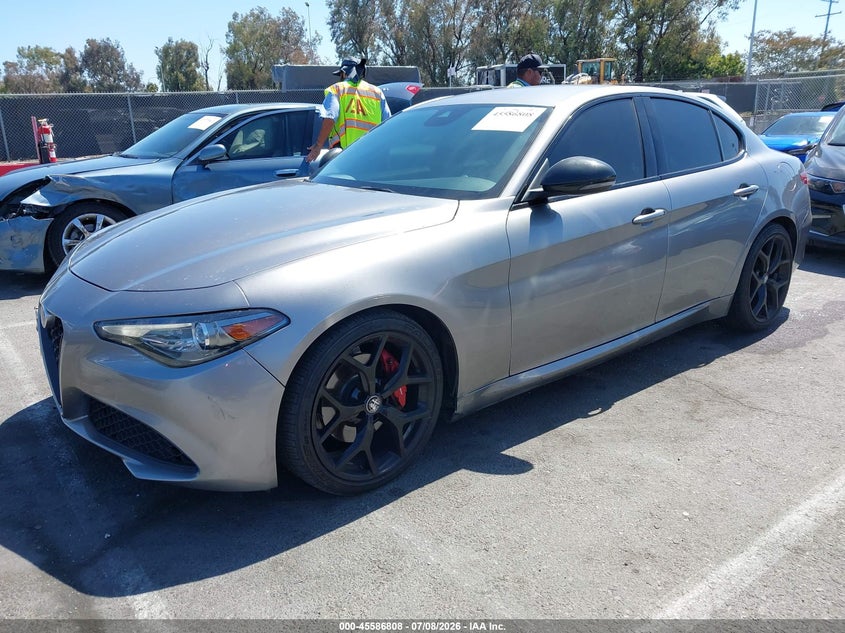 2020 Alfa romeo Giulia VIN ZARFAMAN2L7624327 IAAI salvage auction — UNDERCARRIAGE, Salvage Title, sold $3,650 on 2026-08-06 (photo 2)