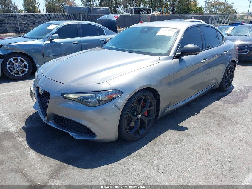 2020 Alfa romeo Giulia VIN ZARFAMAN2L7624327 IAAI salvage auction — UNDERCARRIAGE, Salvage Title, sold $3,650 on 2026-08-06 (photo 6)