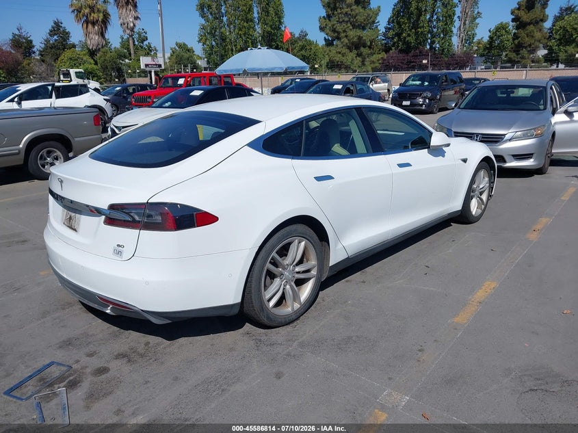 2014 Tesla Model s VIN 5YJSA1S16EFP61741 IAAI salvage auction — ELECTRICAL, Clear (Montana), sold $175 on 2026-07-29 (photo 4)